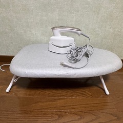全身鏡、アイロン＋アイロン台(まとめ買いお得！)単品でのお引取り可能な方もご連絡ください！の画像