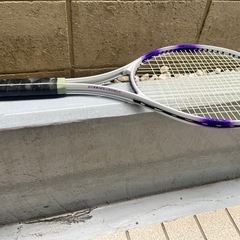 もらってください！テニスラケット2本カバー付きの画像