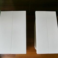 白ゴミ箱　2個　ペダル式　使用年数少ないゴミ箱の画像