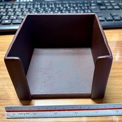 ☆新品未使用☆鋳物製メモ用紙入れ　小物入れ　インテリア　他とまとめて大歓迎です！！の画像