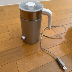 自宅用ミルクスチーマー（ZWILLING） — 数回のみ使用、状態良好の画像