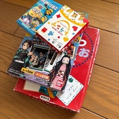 パズル　たくさん　トランプ　かるたの画像