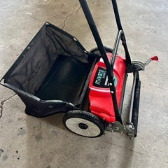 手押し芝刈りの画像