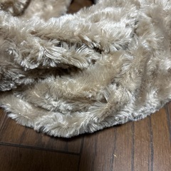 首巻きマフラー♥︎スヌード、輪になっているマフラーの画像