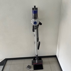 ダイソン掃除機　スタンド、アタッチメント付き‼️