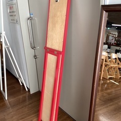 カガミ(赤)【町田市再生家具】1207の画像