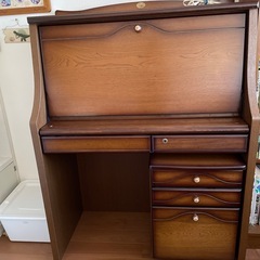 イトーキ　ライディングビューローデスク
の画像