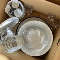 食器まとめてお譲りしますの画像