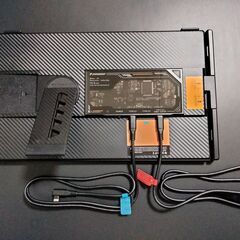 新品未使用(開封、確認のみ）P5 デュアルモニター 15.6インチ モバイル pc モニター IPS モバイルディスプレイ FHD 1080P ノートパソコンデュアルスクリーンディスプレイ拡張、ポータブルモニター縦画面 対応に適用ノートパソコン13-17インチ 取り外し可能USB-C/HDMIポート付き、対応 Windows/Mac/Android/Switchの画像