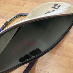 YONEX硬式テニスラケットの画像