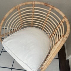 美品♡ IKEA BUSKBO イケア　ブスクボー　パーソナルチェア　ラタンの画像