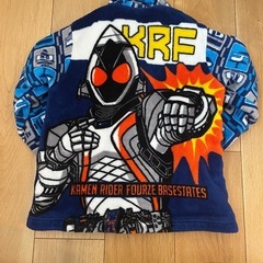 仮面ライダー　パジャマの上に着るモコモコアウターの画像
