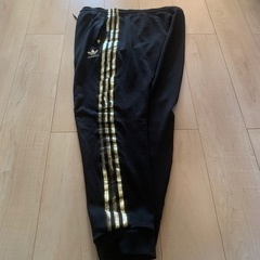 アディダスジャージの画像