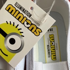 新品　ミニオンズ 上履き 19cm 黄色 の画像