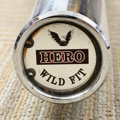 【超美品‼️】定価17,930円♪ ワイルドフィット 200kg対応 バーベルシャフト オリンピック 1830mm ベアリングタイプ 約180cmの画像