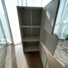収納棚の画像