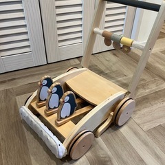 ペンギンのおしぐるまの画像