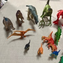 恐竜おもちゃの画像