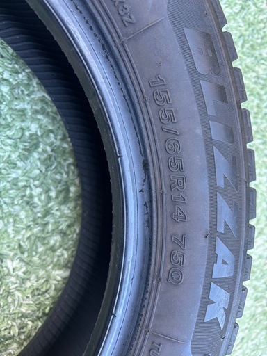 BRIDGESTONE BLIZZAK VRX3 スタッドレスタイヤ 155/65R14