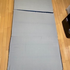 折りたたみマットレス（シングルサイズ）の画像