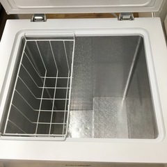 冷凍庫 冷凍ストッカー コンフィ comfee RCC100WH 99L 2024年製　エキスパート藤沢辻堂店の画像