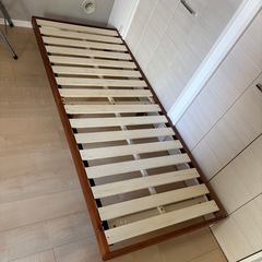 【引取限定】セミシングルベッドの画像