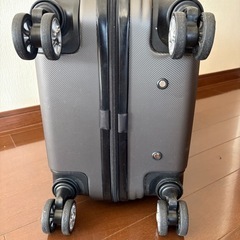 キャリーケース　機内持ち込み可能　美品の画像