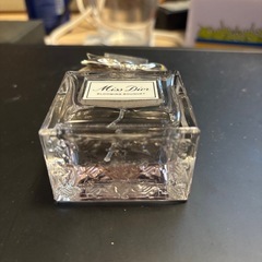 Diorの香水の画像