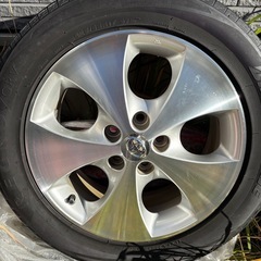 10系アルファード純正アルミホイールの画像