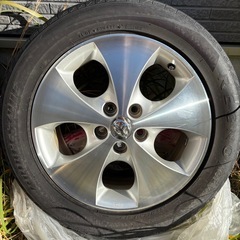 10系アルファード純正アルミホイールの画像