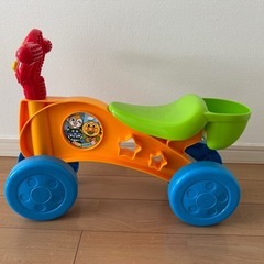 アンパンマン　室内用　三輪車の画像