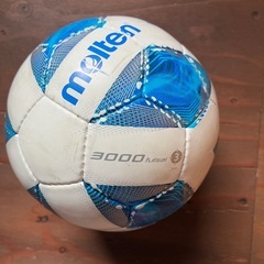 molten モルテン フットサルボール　3号級の画像