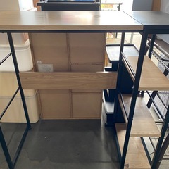 12月は毎日営業中‼️ ※訳あり(商品説明文読んでください) カウンターデスクの画像