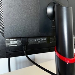 Lenovo ThinkVision 24インチ ディスプレイの画像