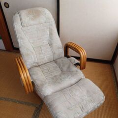 リクライニングソファーの画像