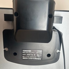 東芝ズボンプレッサー[除菌消臭効果]の画像