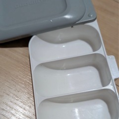 シマノ　餌箱の画像