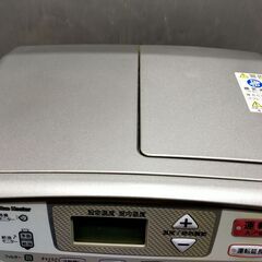 ダイニチ 石油ファンヒーター 2014年製 FW-3714LE タンク容量9L 最大13畳 季節暖房 ストーブの画像