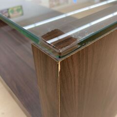 A-762【リユースのサカイ野々市店】ジモティ来店特価‼ ガラスローテーブル 木製 ブラウン クリーニング済みの画像