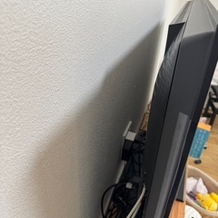 壁掛金具の取り付け及びテレビの取り付け