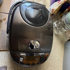 象印　炊飯器の画像