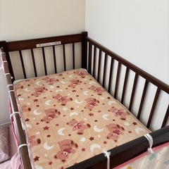 ベビーベッド
の画像