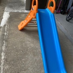 子供用滑り台の画像