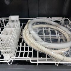 J3296　Panasonic パナソニック　食器洗い乾燥機　NP-TZ300-S　2023年製　クリーニング済み　【リユースのサカイ柏店】参考価格89,800円の画像