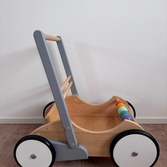 ボーネルンド　ベビーウォーカー　手押し車 の画像