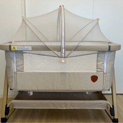 【美品】HZDMJベビーベッド　ベージュの画像