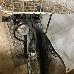 【シティサイクル 27インチ オートライト/６段変速】すぐお乗り頂けます！一部地域送料無料！防犯登録600円（必須）の画像