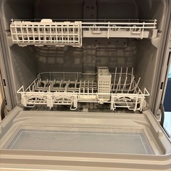 食器洗い乾燥機　食洗機　Panasonic NP-TZ300 2020年製の画像