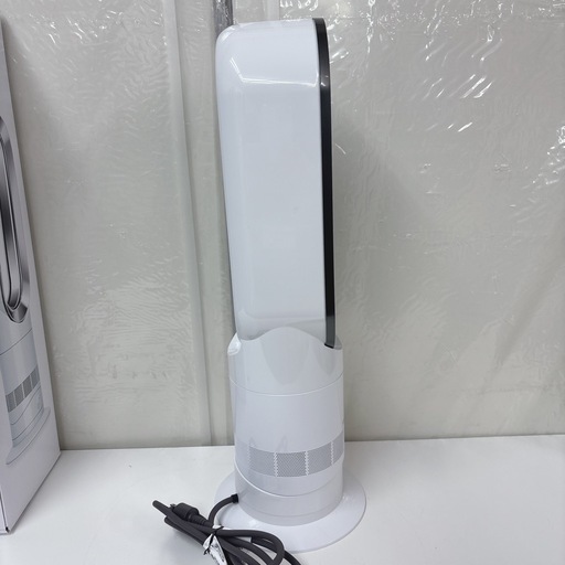 I604 ? 2024年製の美品♪ dyson 【DCモーター搭載】 リモコン付 扇風機 ファンヒーター 「dyson hot＋coo