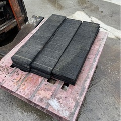 ゴムチップマットの画像